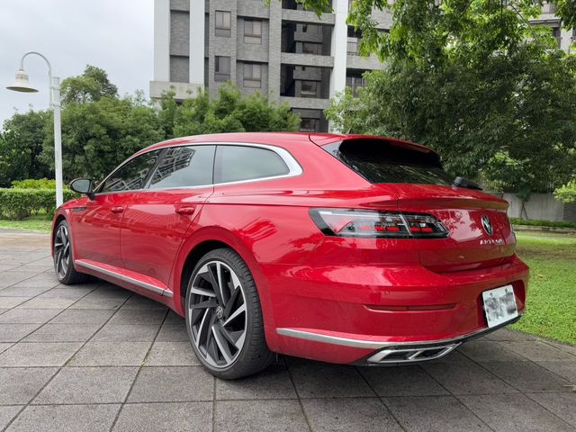 VOLKSWAGEN福斯 ARTEON  第2張相片