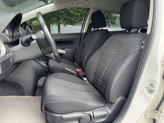 MAZDA馬自達 MAZDA 2  第3張相片