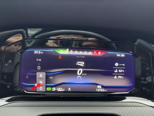 VOLKSWAGEN福斯 GOLF R  第6張相片