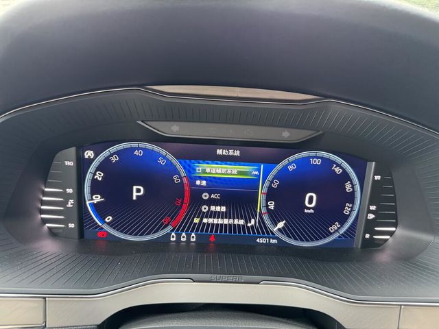 SKODA司科達 SUPERB COMBI  第7張相片