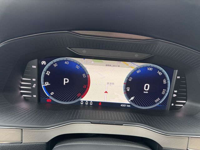 SKODA司科達 SUPERB COMBI  第12張相片