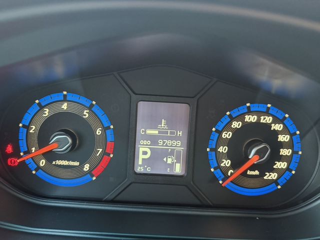 MITSUBISHI三菱 COLT PLUS  第6張相片