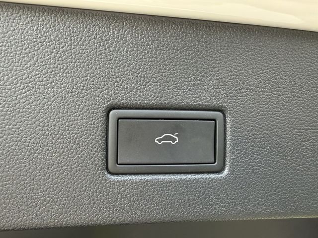 VOLKSWAGEN福斯 T-ROC  第6張相片