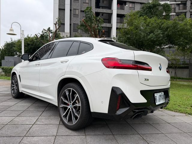 BMW寶馬 X4 M40I  第2張相片