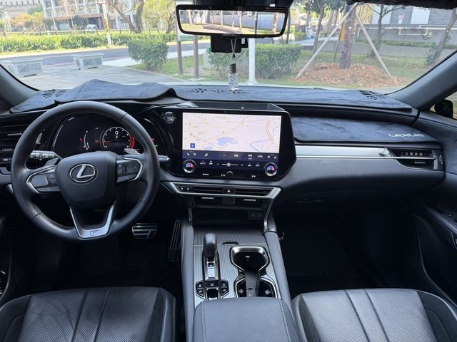 LEXUS凌志 RX350  第5張相片