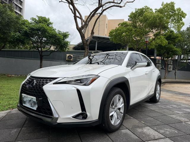 LEXUS凌志 UX250H  第1張相片