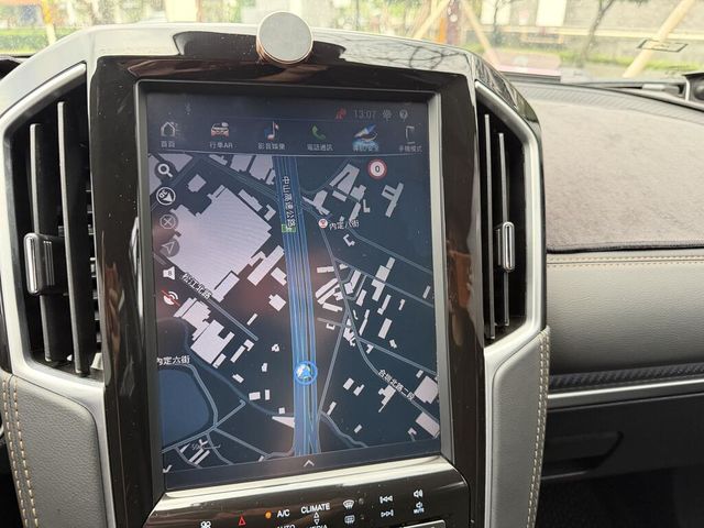 LUXGEN納智捷 U6 GT  第12張相片