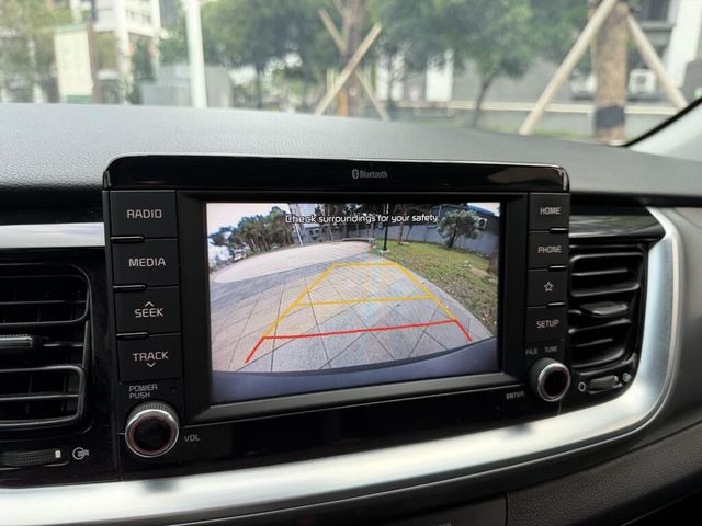 KIA起亞 STONIC  第10張相片