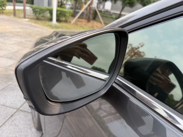 MAZDA馬自達 MAZDA 3  第6張相片