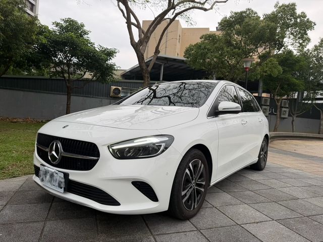 M-BENZ賓士 B180  第1張相片