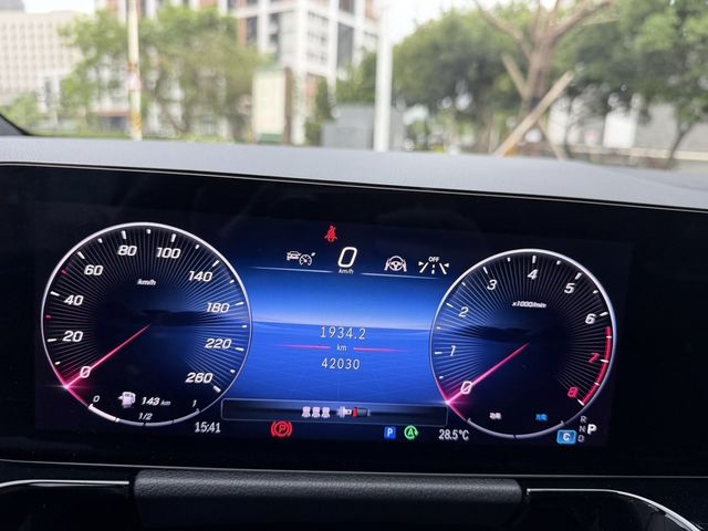 M-BENZ賓士 B180  第9張相片