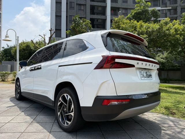 HYUNDAI現代 CUSTIN  第2張相片