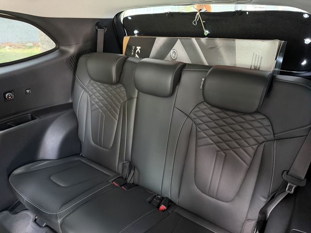 HYUNDAI現代 CUSTIN  第5張相片