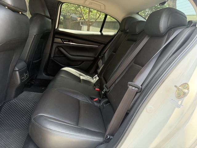 MAZDA馬自達 MAZDA 3  第4張相片