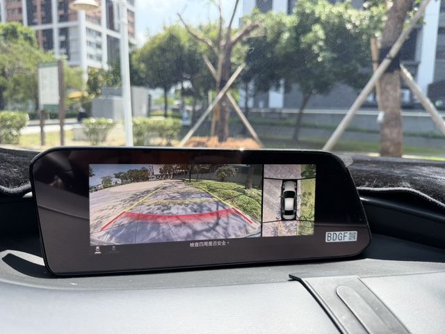 MAZDA馬自達 MAZDA 3  第11張相片