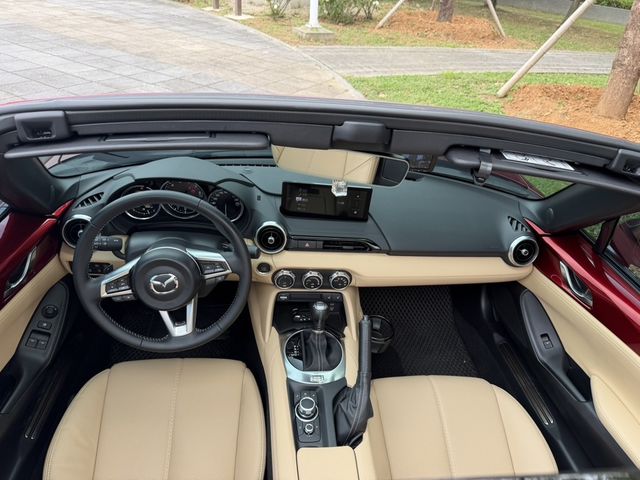 MAZDA馬自達 MX-5  第4張相片