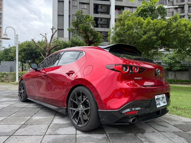 MAZDA馬自達 MAZDA 3  第2張相片
