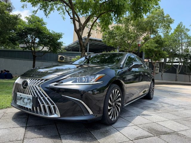 LEXUS凌志 ES200  第1張相片