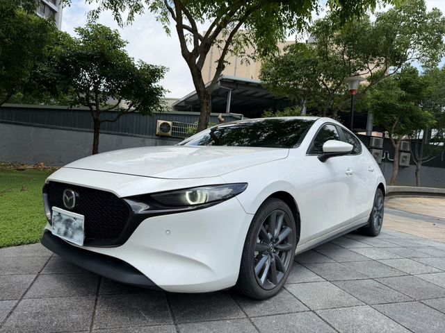 MAZDA馬自達 MAZDA 3  第1張相片