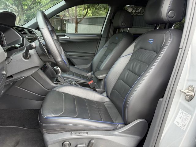 VOLKSWAGEN福斯 TIGUAN R  第3張相片