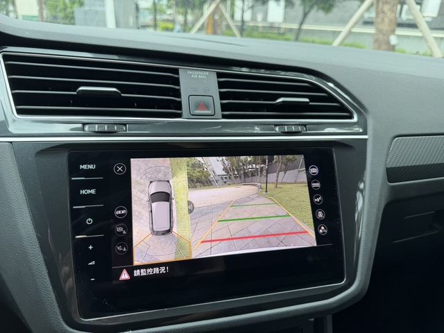 VOLKSWAGEN福斯 TIGUAN R  第13張相片