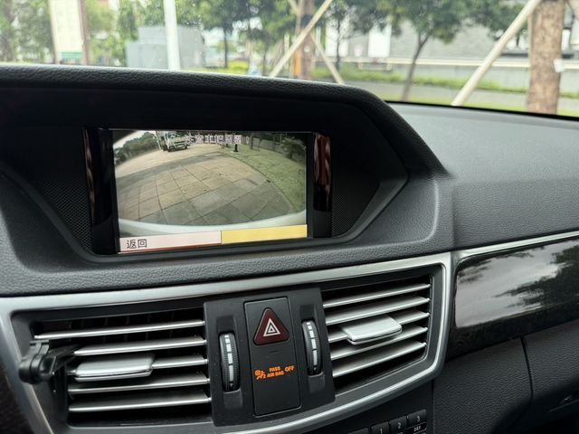 M-BENZ賓士 E350  第6張相片
