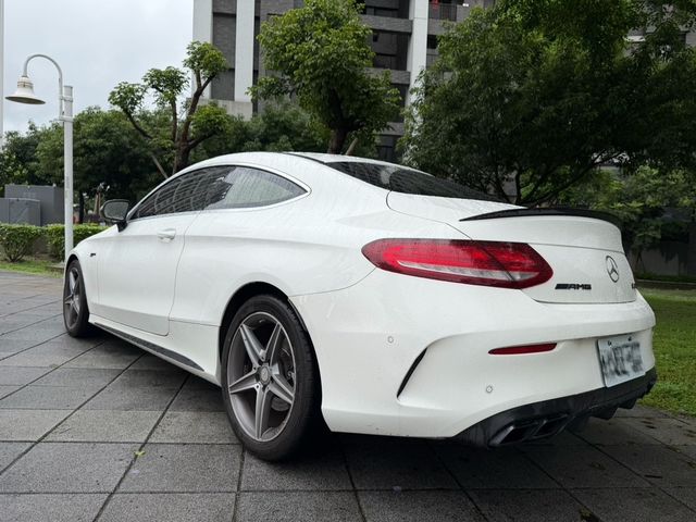 M-BENZ賓士 C250 COUPE  第2張相片