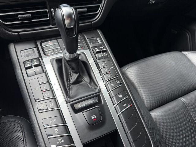 PORSCHE保時捷 MACAN  第13張相片