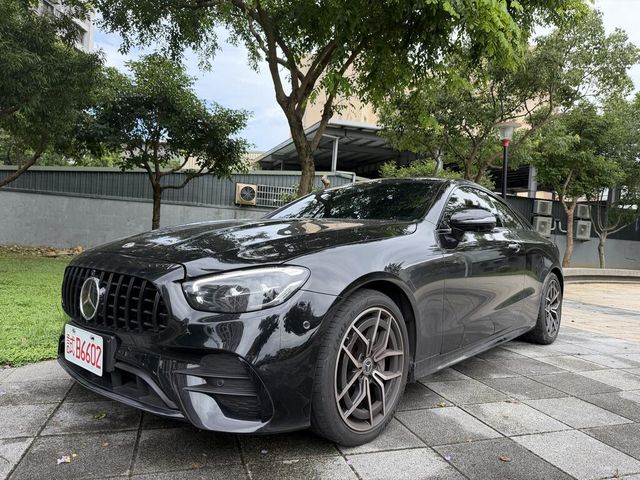 M-BENZ賓士 E200  第1張相片