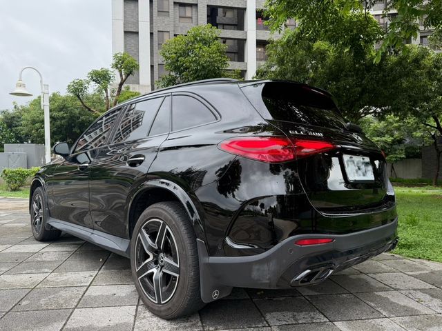 M-BENZ賓士 GLC300  第2張相片