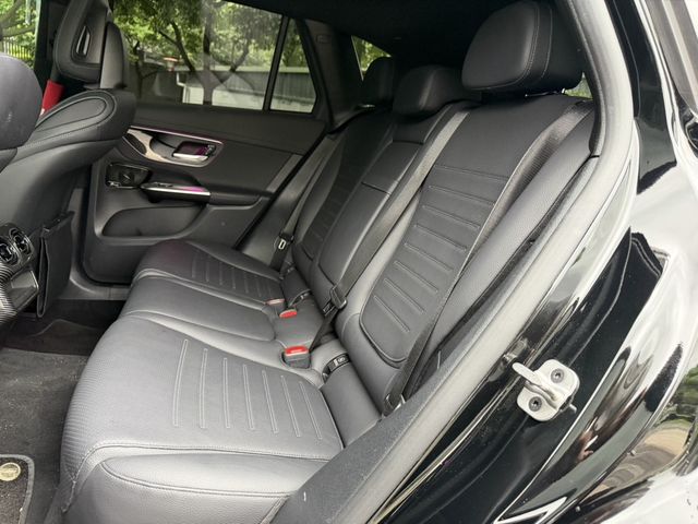 M-BENZ賓士 GLC300  第4張相片