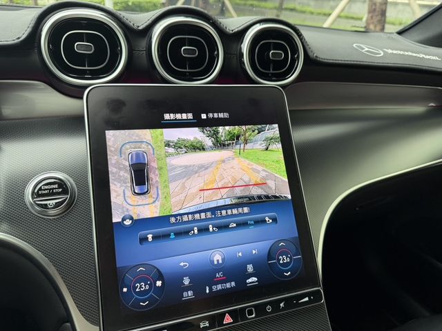 M-BENZ賓士 GLC300  第11張相片