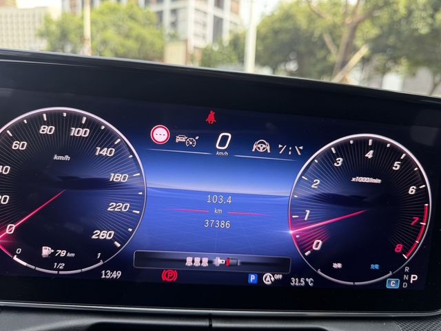 M-BENZ賓士 C180  第11張相片