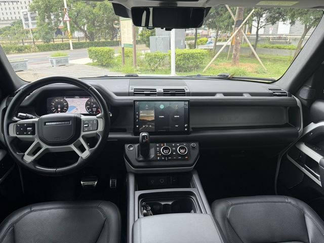 LAND ROVER路華 DEFENDER  第5張相片
