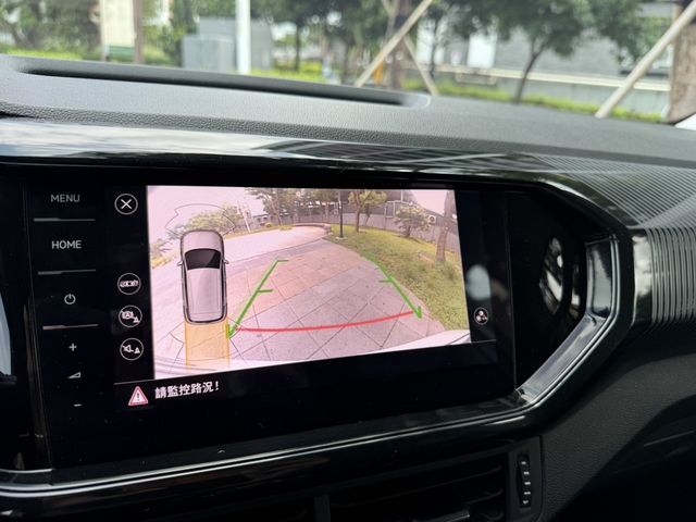 VOLKSWAGEN福斯 T-CROSS  第10張相片