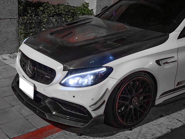 M-BENZ賓士 C43 AMG  第3張相片