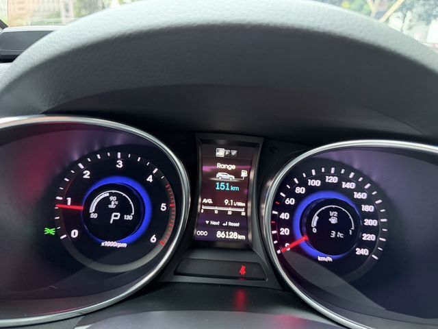 HYUNDAI現代 SANTA FE  第10張相片
