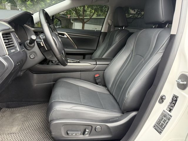 LEXUS凌志 RX300  第3張相片