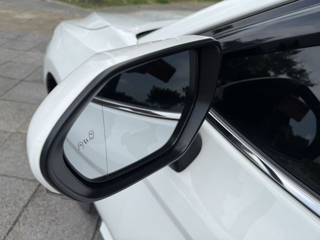 TOYOTA豐田 CAMRY HYBRID  第6張相片