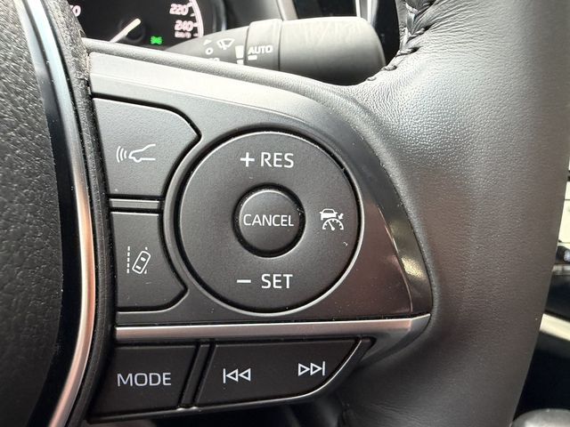 TOYOTA豐田 CAMRY HYBRID  第8張相片