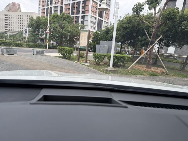 TOYOTA豐田 CAMRY HYBRID  第11張相片