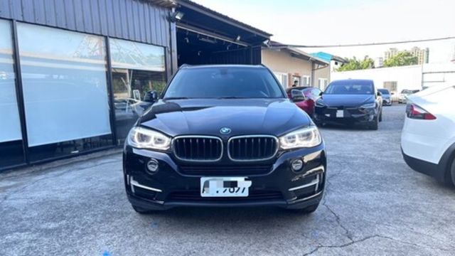 BMW寶馬 X5 XDRIVE35I  第3張相片