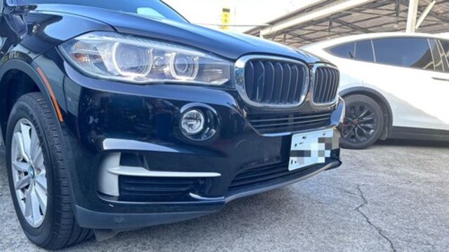 BMW寶馬 X5 XDRIVE35I  第6張相片