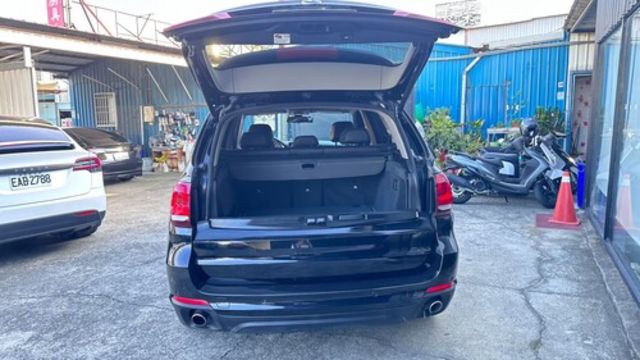 BMW寶馬 X5 XDRIVE35I  第11張相片