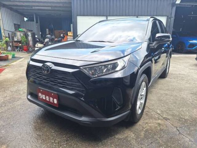 TOYOTA豐田 RAV4  第1張相片