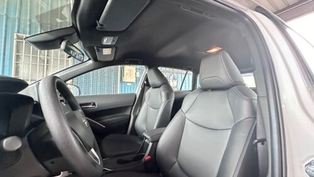 TOYOTA豐田 COROLLA CROSS HYBRID  第10張相片