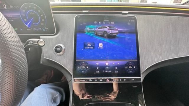 M-BENZ賓士 EQE 350 4MATIC  第10張相片