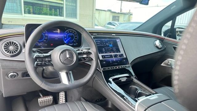 M-BENZ賓士 EQE 350 4MATIC  第13張相片