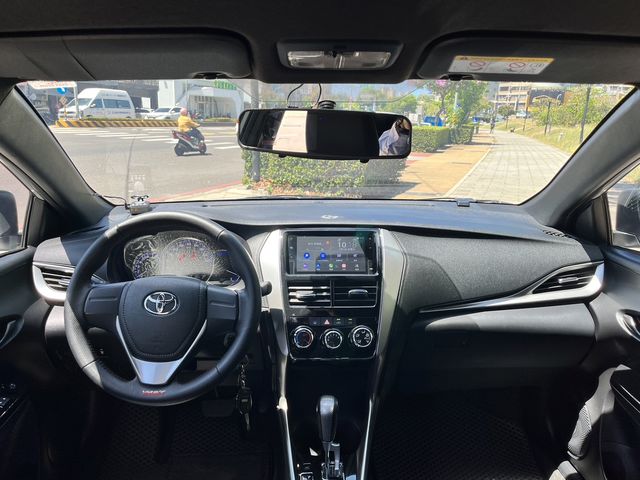 YARIS 1.5  第7張相片