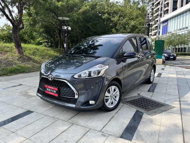 SIENTA 1.8  第1張相片